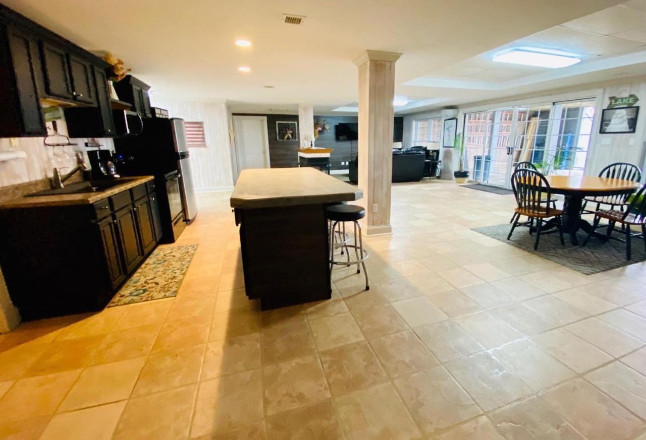 Barren Breeze Bed And Breakfast 卢卡斯 外观 照片